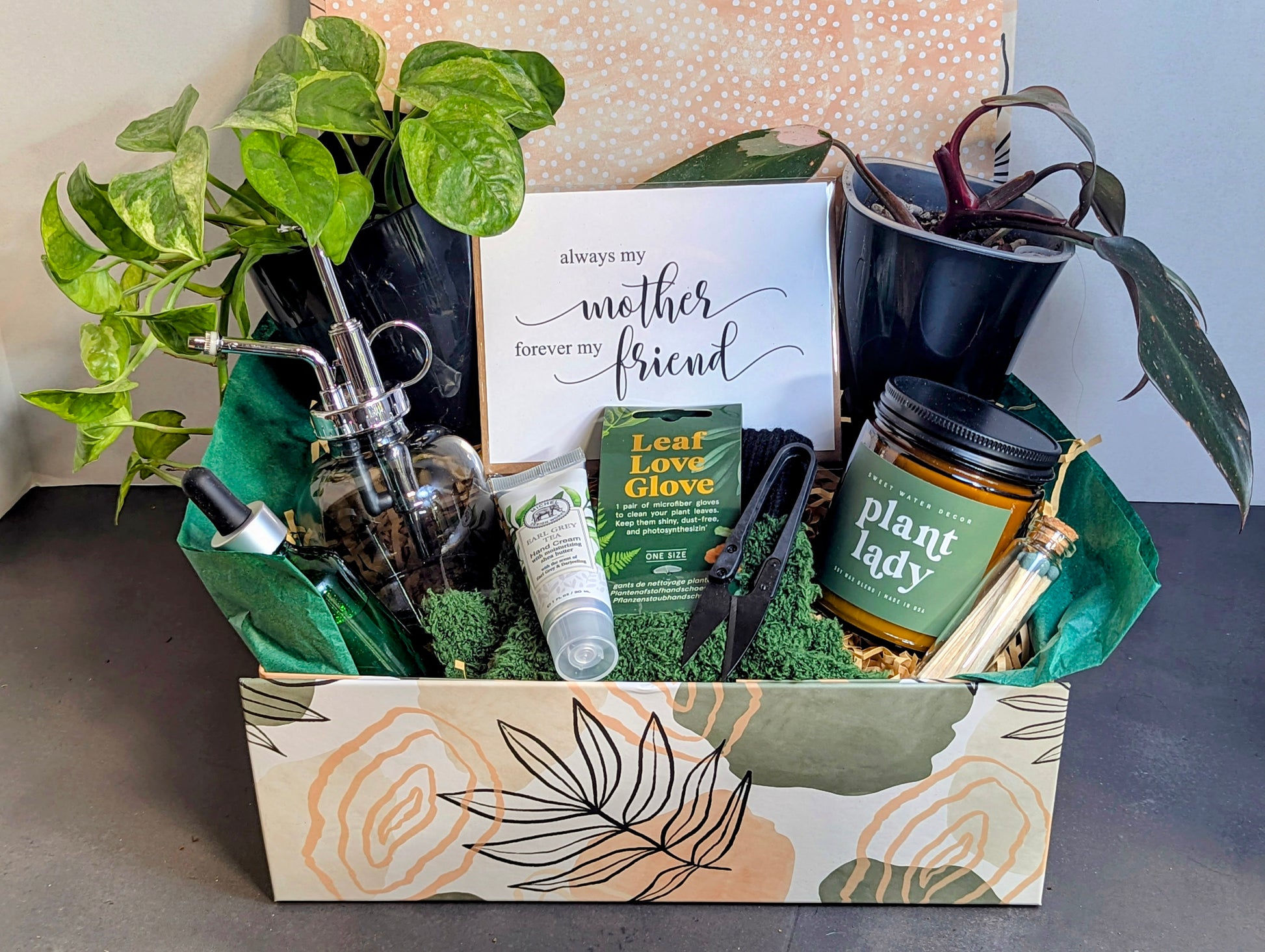 Mother's Day Gift Box
