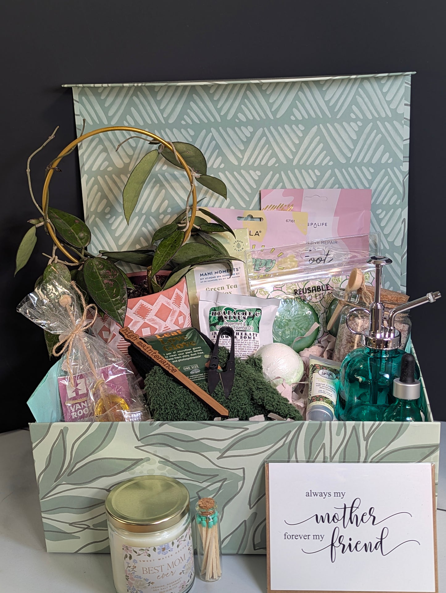 Mother's Day Gift Box